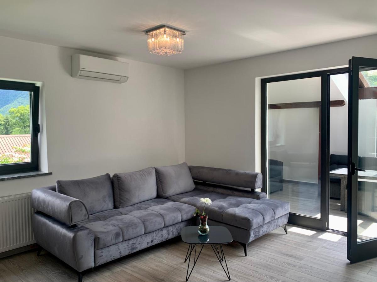 בובק Two Panorama Apartments מראה חיצוני תמונה