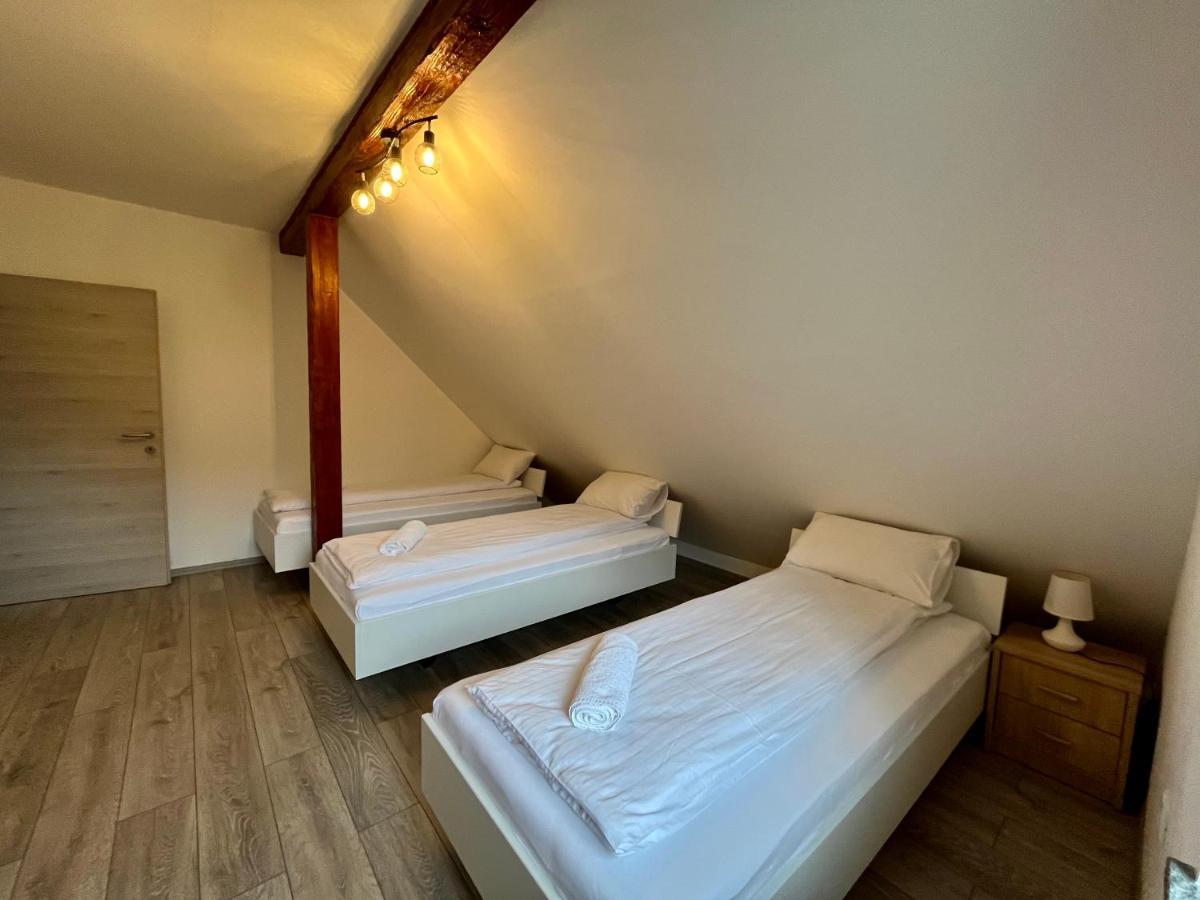 בובק Two Panorama Apartments מראה חיצוני תמונה